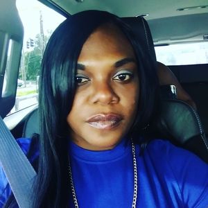 Meet your Posher, April