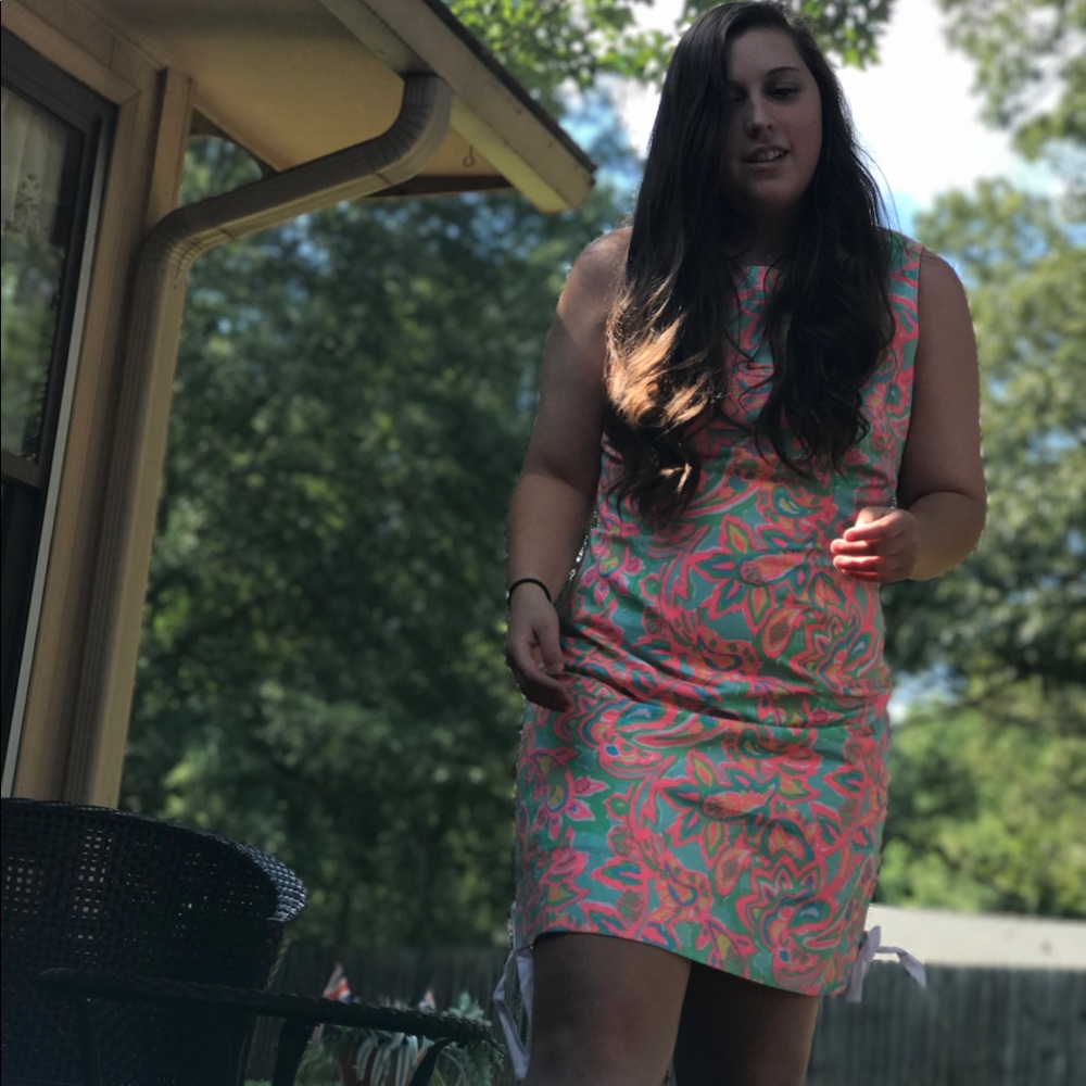 Lilly Pulitzer dress size 8 - Picture 3 of 4