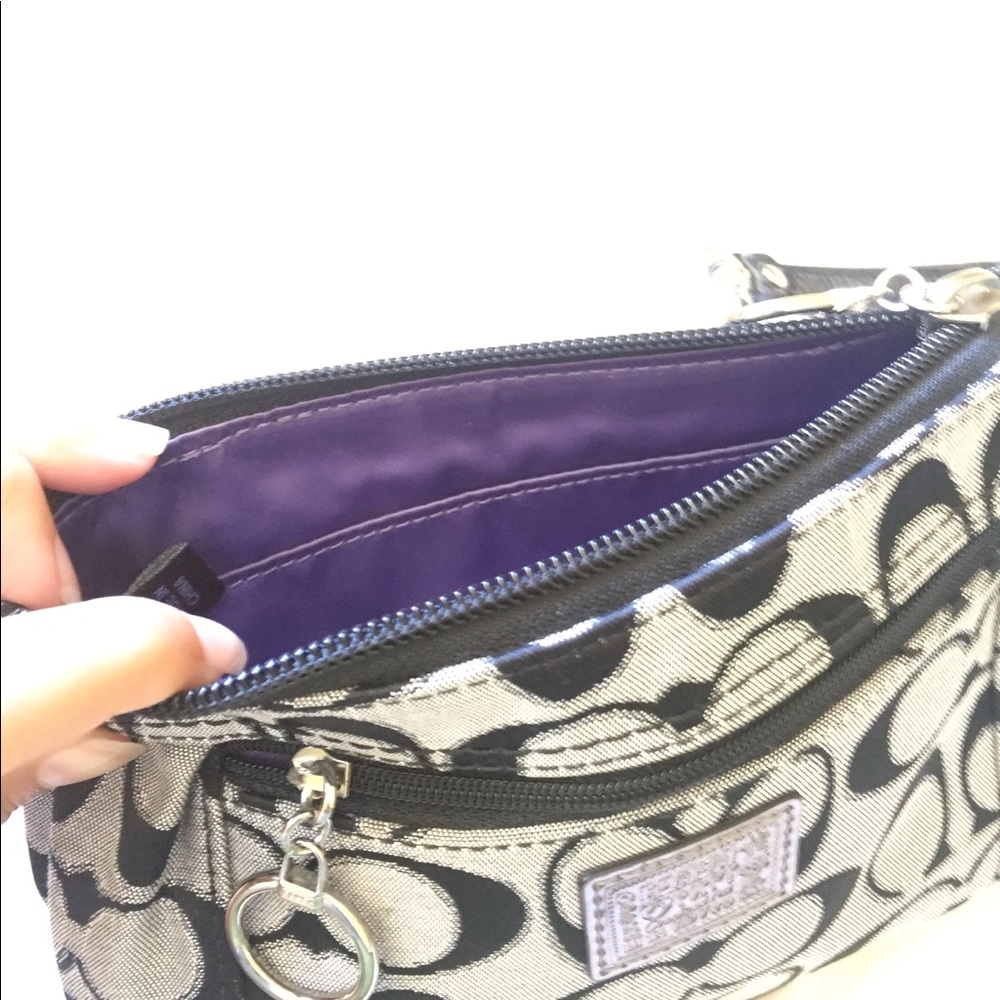 Coach Mini Clutch - Picture 2 of 3