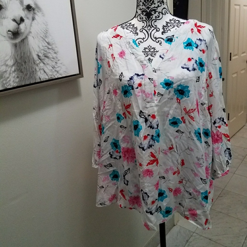 Beautiful floral top