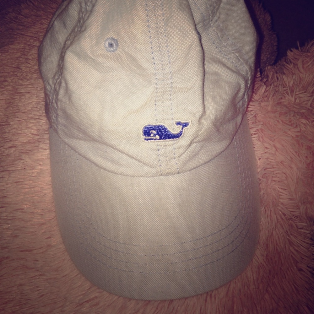 Vineyard Vines hat