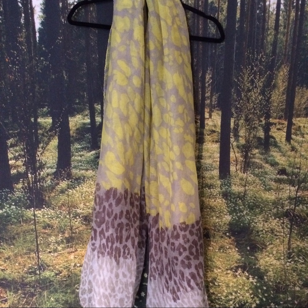 Yellow and Gray cheetah print Scarf