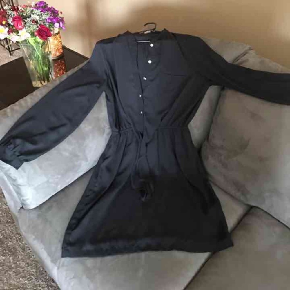 Black long sleeve dress