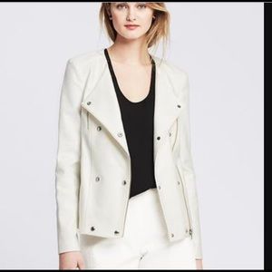 Banana Republic White Tweed Jacket w/ Zippers