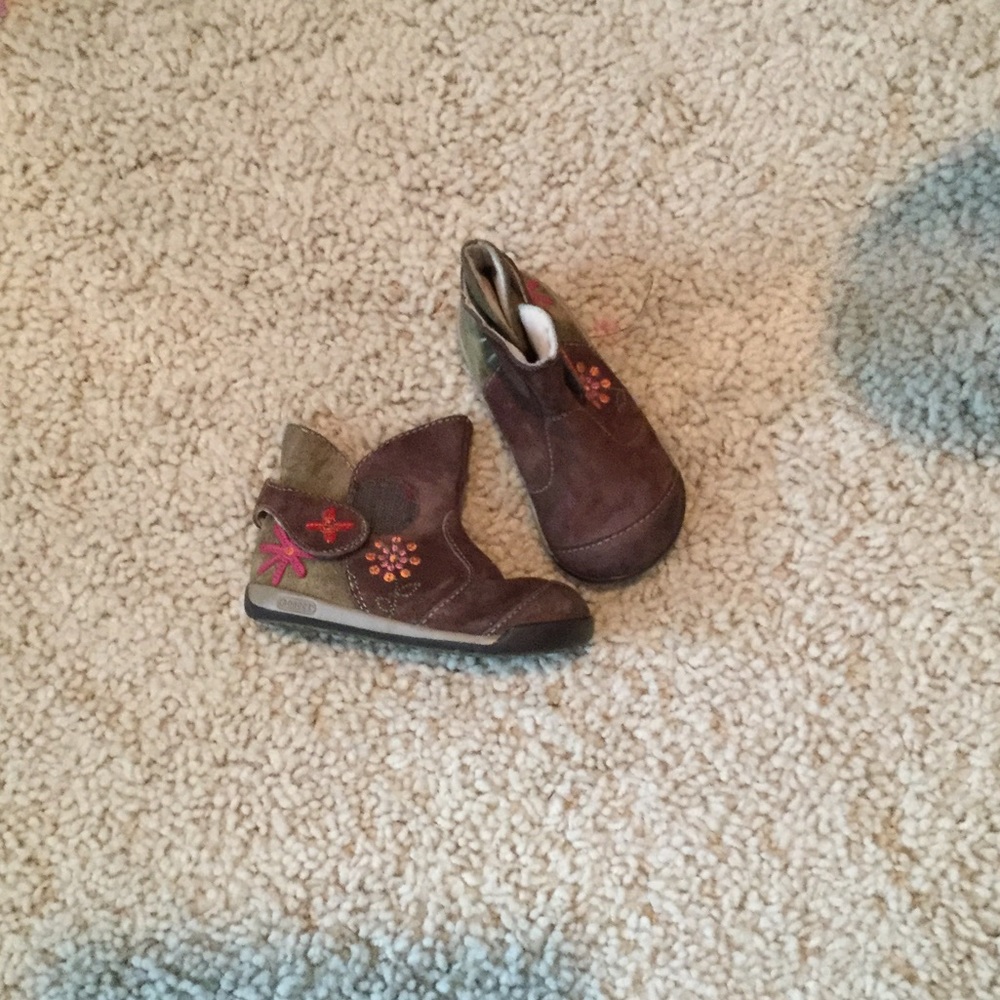 Robeez boots for little girl