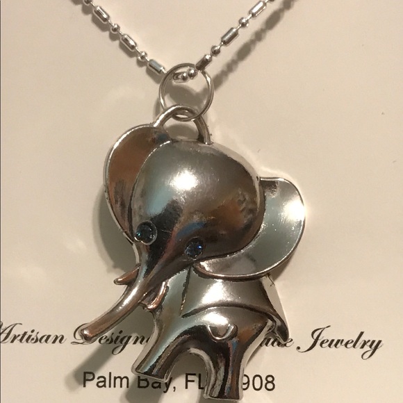 Blue ๐Eyed Tibetan Silver Elephant ๐ - Picture 3 of 5