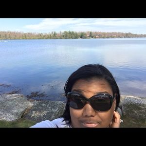 Meet your Posher, Nicole