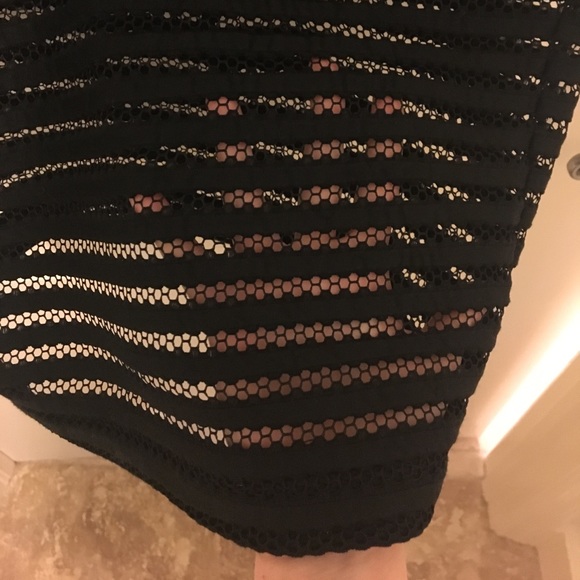 Black Parker dress - Picture 3 of 5