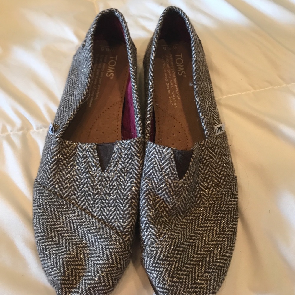 TOMS brown and gold herringbone size 6.5 women's