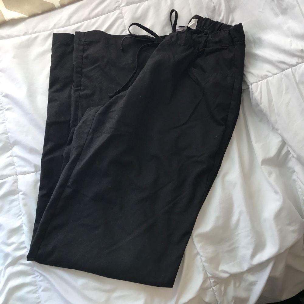 Black Greys Anatomy scrub pants medium tall