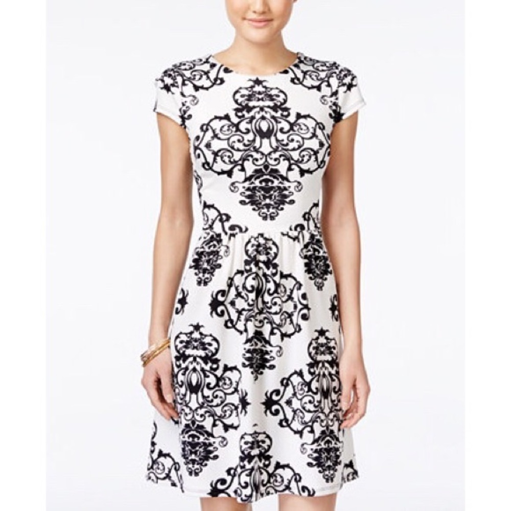 Scroll print illusion back skater dress