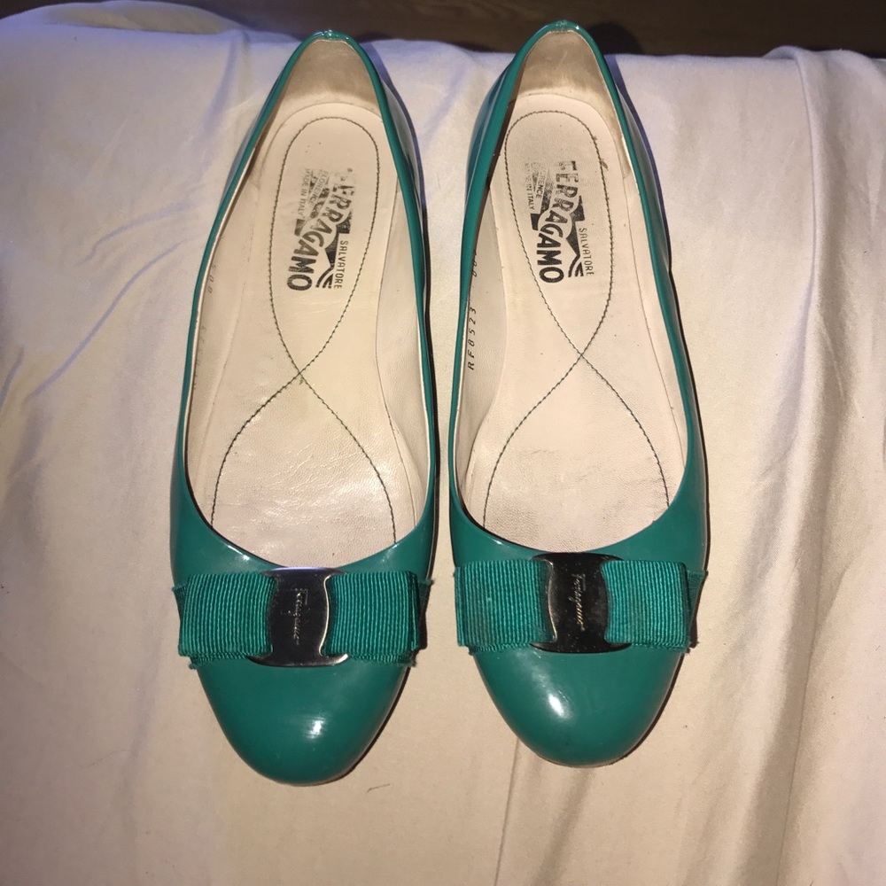 Ferragamo ballerina slippers