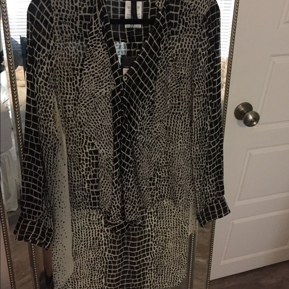 High/low printed blouse