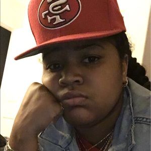 Meet your Posher, Rae