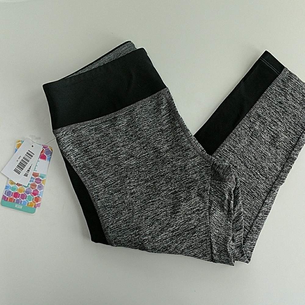 Lularoe Jade M NWT