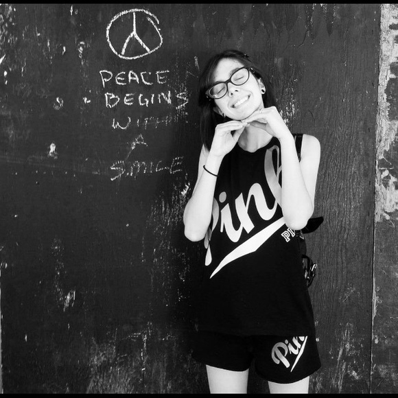 👯Get to know me👯 - Picture 2 of 7