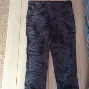 Grey and black 3/4 athletic pants