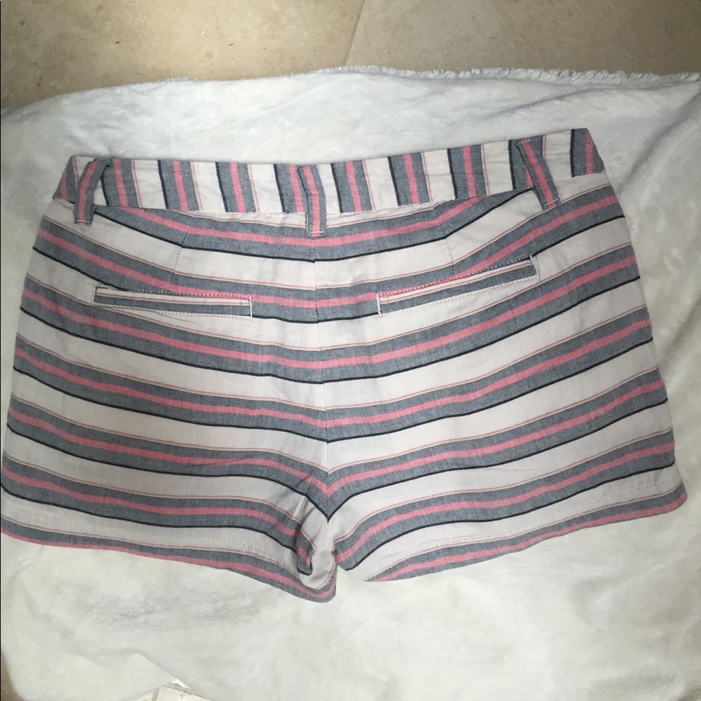 Merona Summer Shorts😎🦋🌸 - Picture 2 of 8