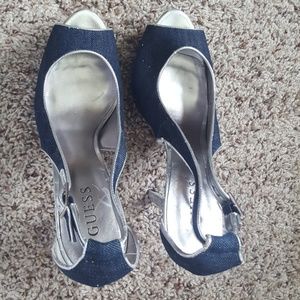 Guess glittery pumps