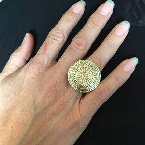 Anna beck ring