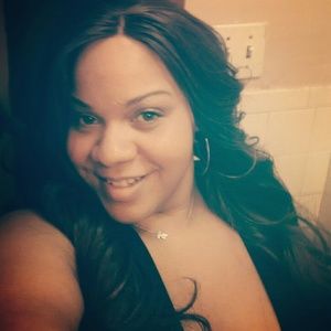 Meet your Posher, Cece