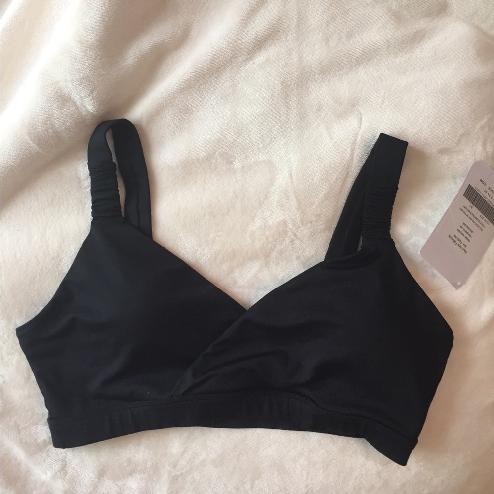 Sports bra