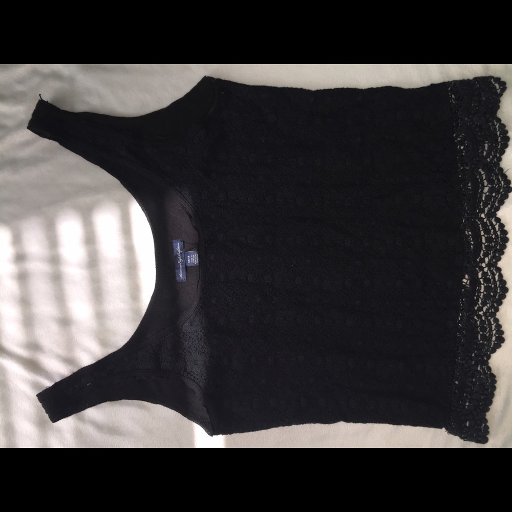 American Eagle crop top