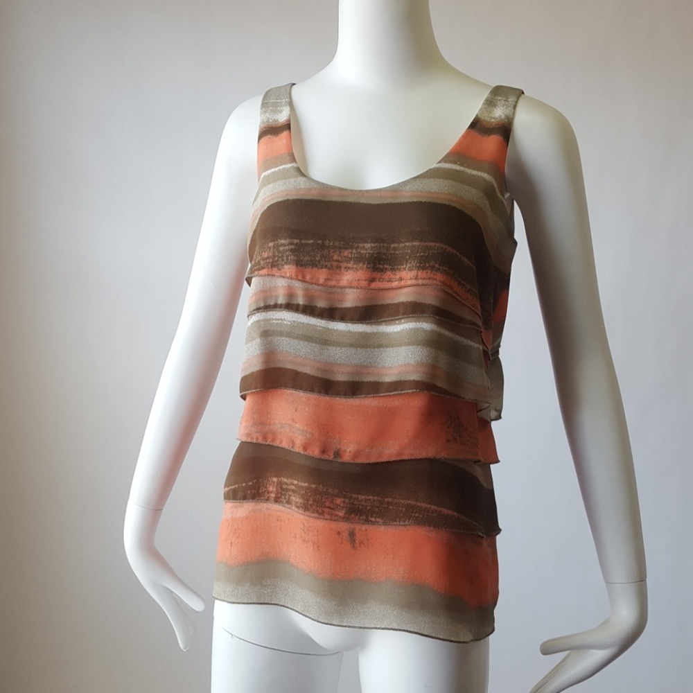 Kenneth Cole top