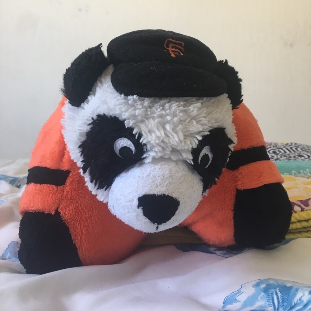 Giants baseball pillow pet