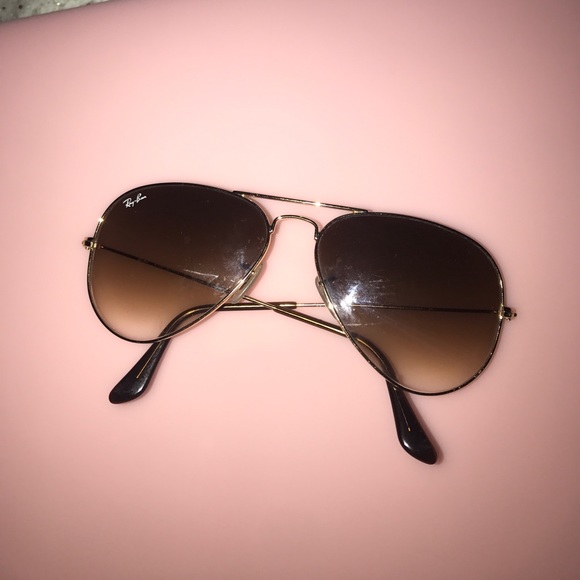 Authentic ray ban aviators with case main image 3