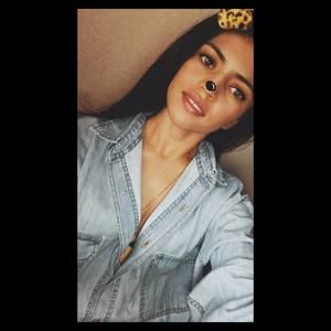 Meet your Posher, Areli