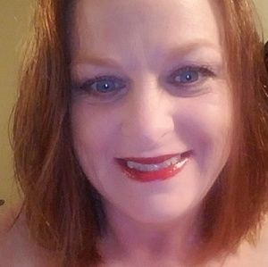 Meet your Posher, Brenda