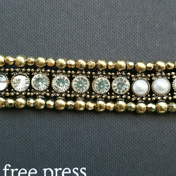 💕SALE‼️Beautiful super sexy chic choker - Picture 3 of 3