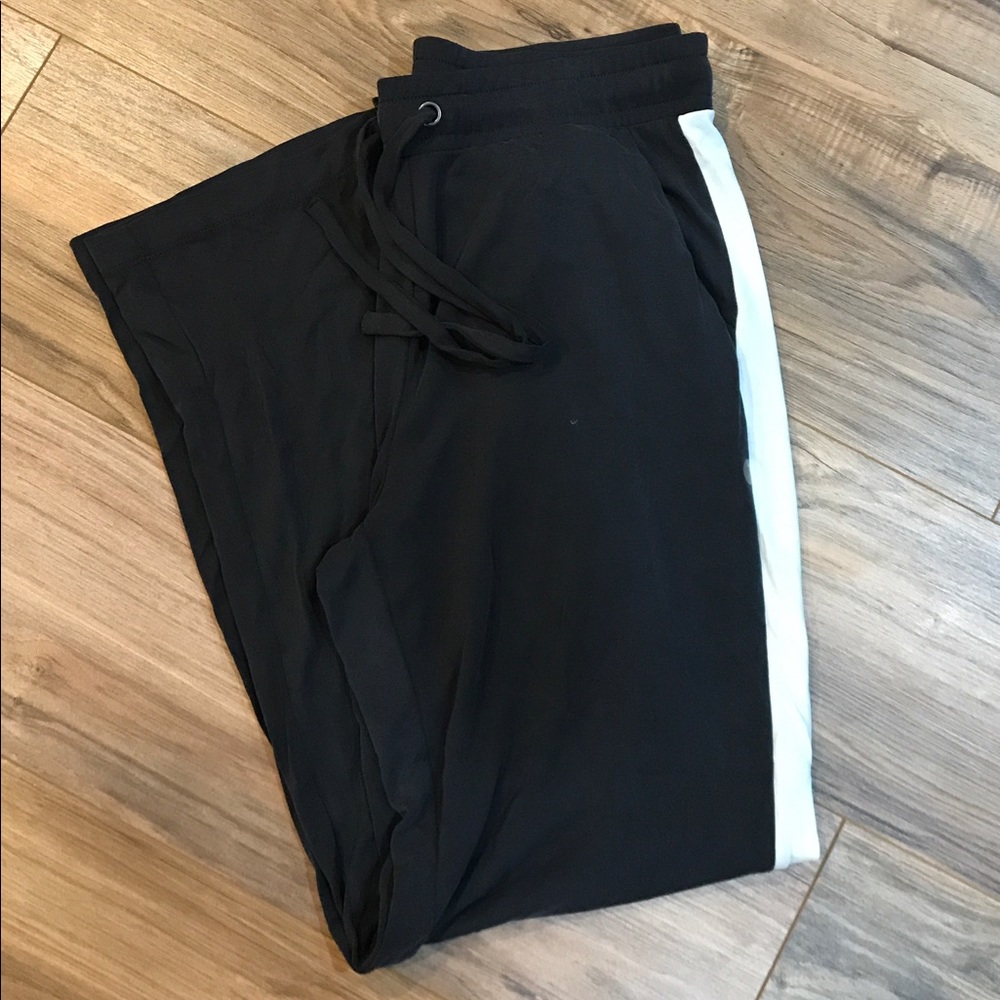 Aerie Navy Track Pants NEW