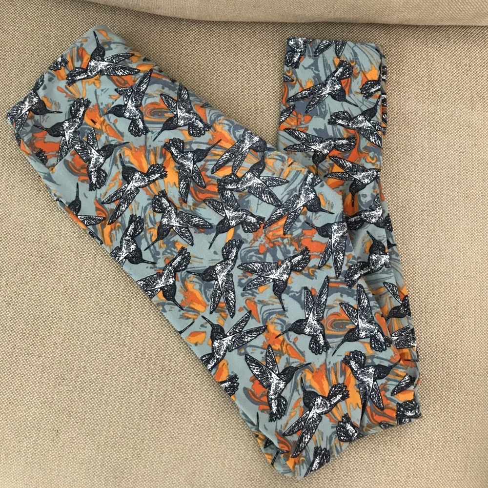Lularoe hummingbird leggings