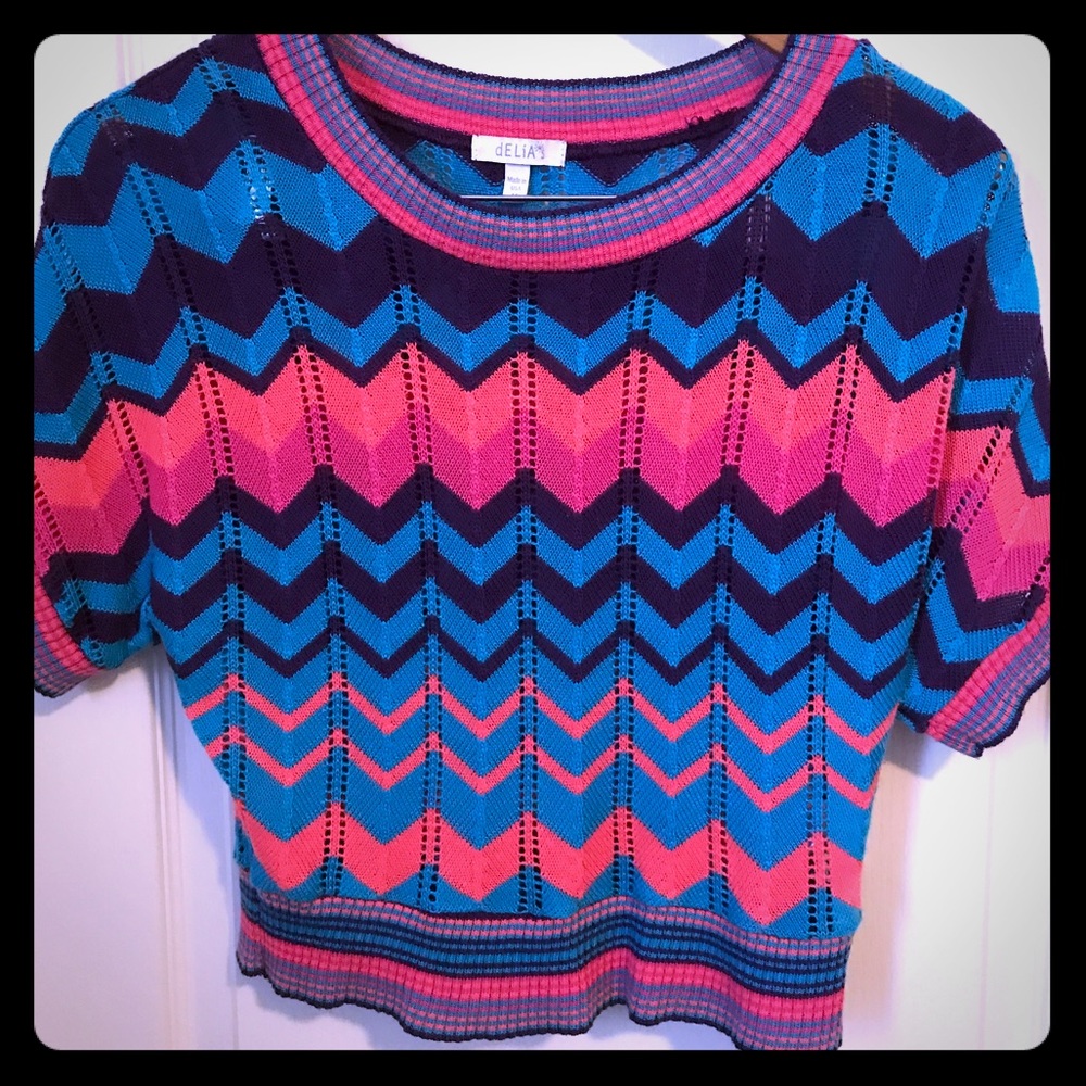 🌈 Bright short sleeve cropped sweater 🌈