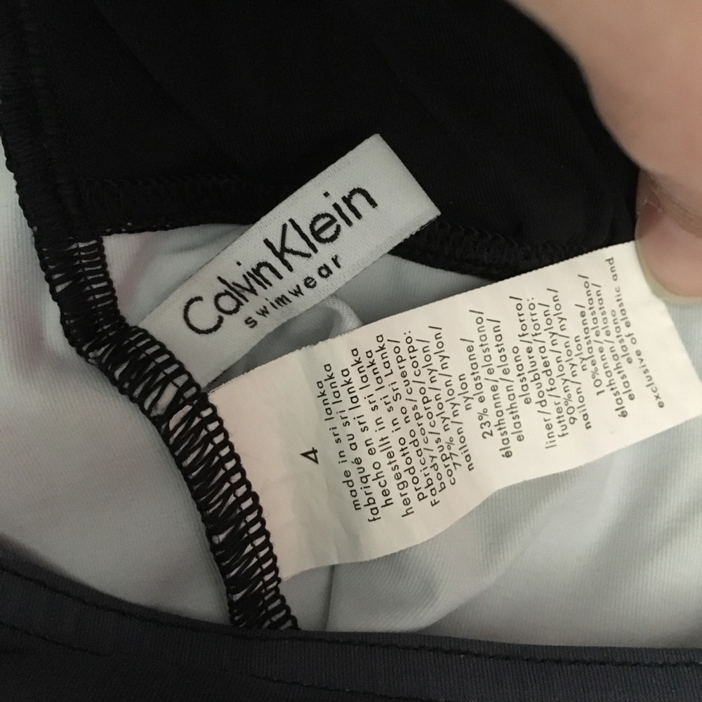 Swim top - Picture 4 of 4
