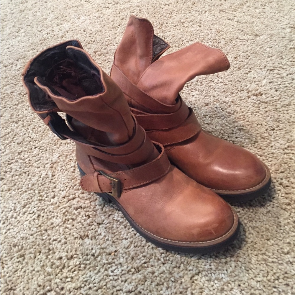 Light brown leather boots