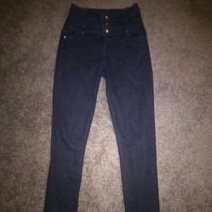 High waist jeans