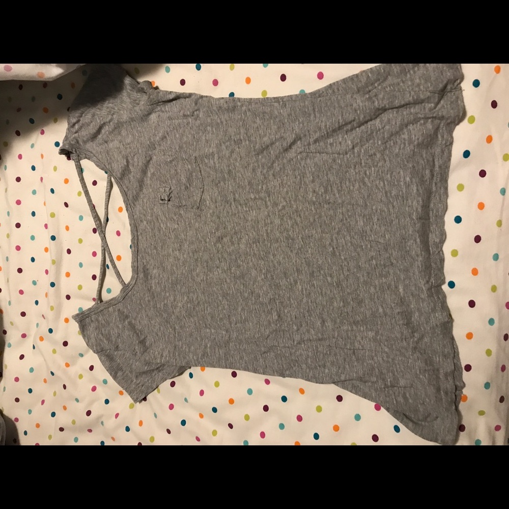 Gilly Hicks shirt