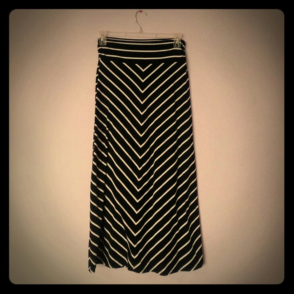 Chevron Maxi Skirt