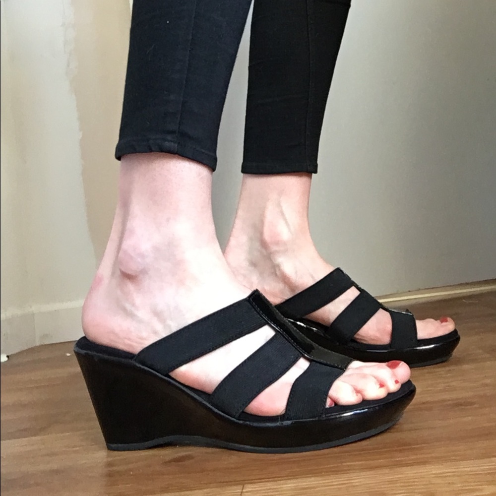 Black Patent Sandal Wedge