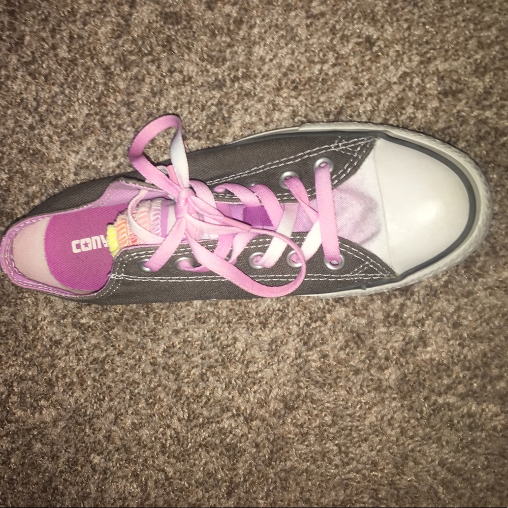 NWOT GREY converse multi tongue shoes - Picture 3 of 4