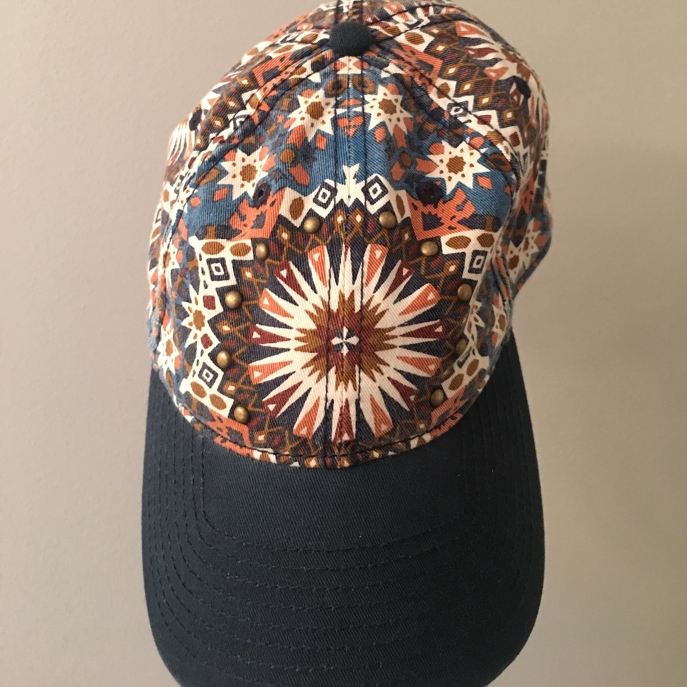 LUCKY BRAND: Baseball Hat withGold Embellishments