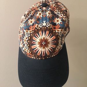 LUCKY BRAND: Baseball Hat withGold Embellishments