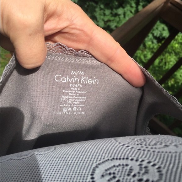 Calvin Klein Tank Top - Picture 2 of 4