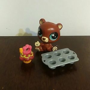 Lps bear with accessories