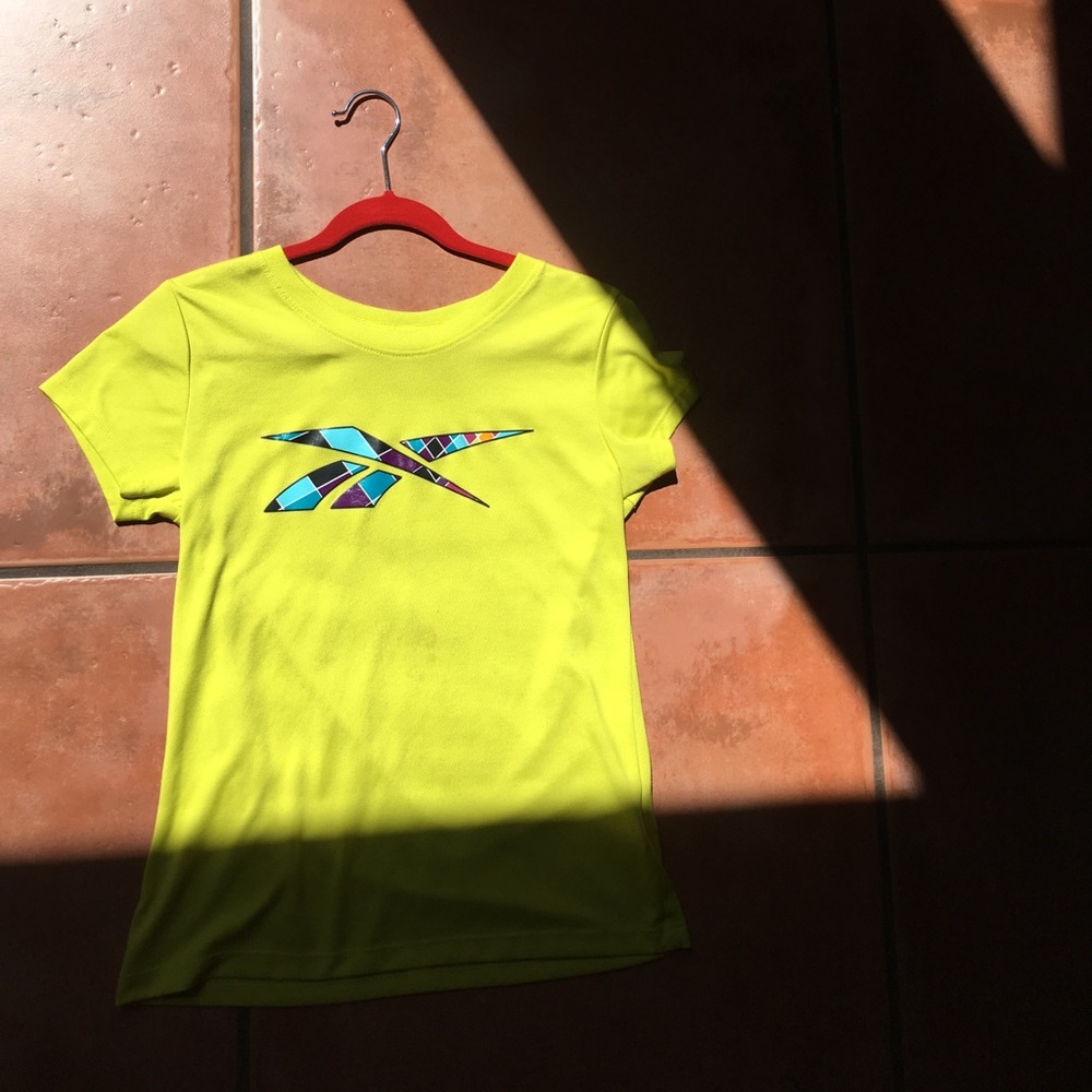 Vibrant Yellow Active Tee,Girls Size/Medium