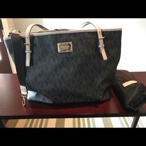 Micheal Kors Jet Set Diaper Bag