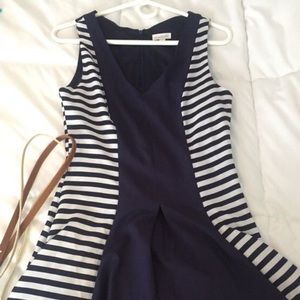 Stripe dress. Navy blue/ white